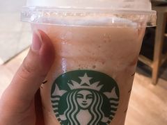 -星巴克臻选(周浦万达店)