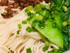 -芙蓉巷成都名小吃(丹尼斯2天地店)