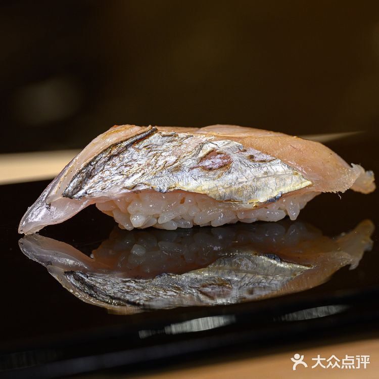 米其林星厨匠心制作，还原地道的板前料理味道 | 荣一代目