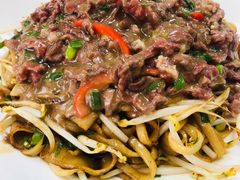 湿炒牛河-华威达牛庄(黄埔大道西店)