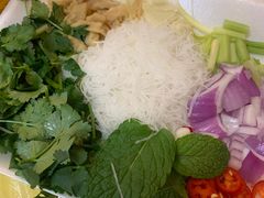 -官塘陈记鱼生·潮汕砂锅粥·牛肉火锅(潮枫路总店)