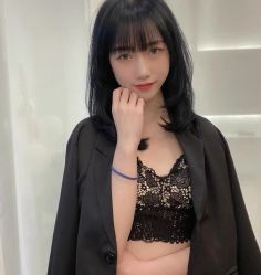 -时尚殿堂明星门店