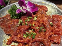 -明洞阿姨·韩式酱蟹烤肉·创意料理(三元桥店)