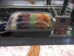 三文鱼沙拉-大连铂尔曼酒店-铂尔曼美食廊 Pullman Deli