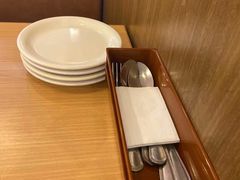 餐具摆设-萨莉亚意式餐厅(国展天虹店)