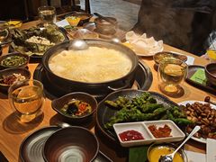-一朵菌·野生菌探索家火锅(南亚店)