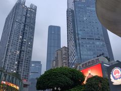 -观音桥步行街