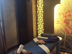 -莱仪堂艾灸经络养生馆(武威东路店)