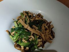 -食膳公园包子铺(烈士公园店)