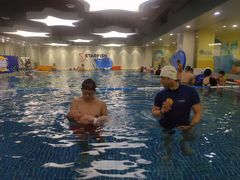 -蓝旗亲子游泳(范湖万达广场店)
