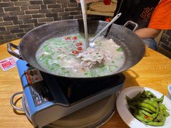 右拐招牌羊杂汤-茸梅路右拐龙虾-农家菜(松江店)