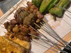 -绿地三只羊羊肉串(万科店)