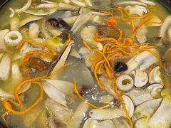 -草墩罗非鱼庄•野生菌•腊排骨(七星街上段店)