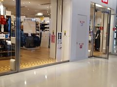 -优衣库(天津鲁能城购物中心店)