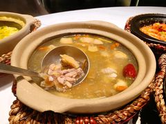 醉鸡煲-领鲜天下·焗海鲜·花胶鸡(天目里店)