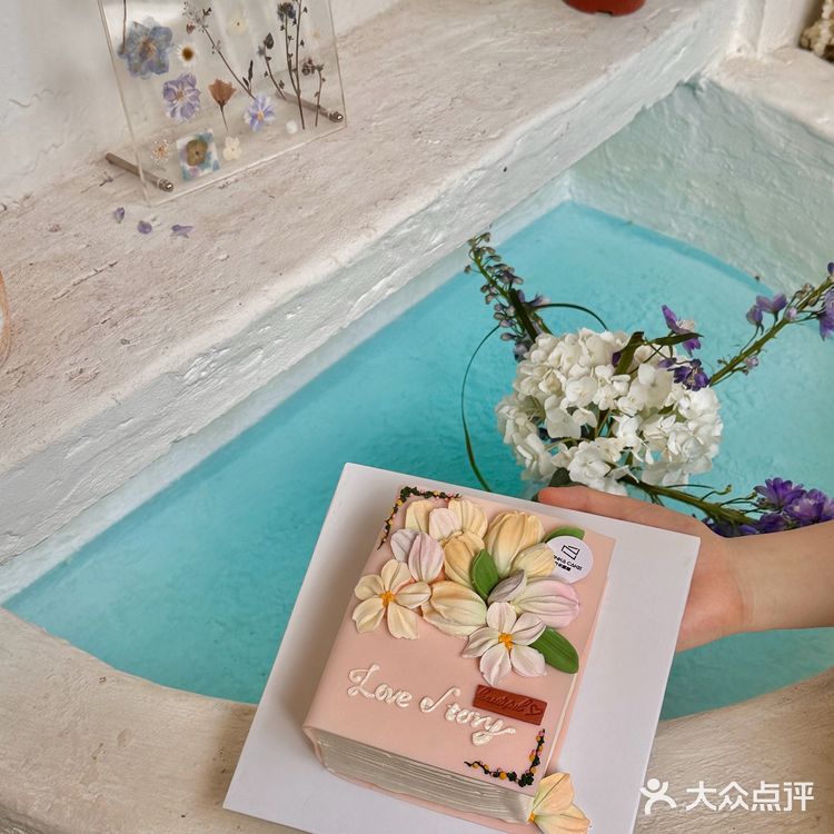 许愿池蛋糕！美到舍不得吃。。。