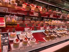 -巴黎贝甜(大宁国际商业广场店)