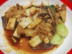 -赶海部落海鲜城(海阳路店)