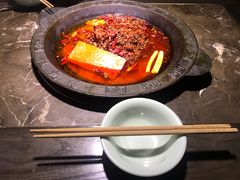 -红九格老火锅(三峡广场店)