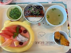 -水桶王国主题餐厅·聚会·生日派对·亲子活动·家庭套餐(亚龙湾希尔顿店)