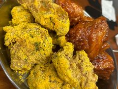 -BHC炸鸡(明洞总店)