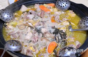 Dried Vegetable and Pig Trotter Stew