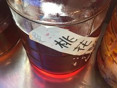 桃花酒-飞虎过桥米线(翠湖店)