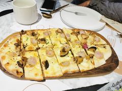 -张爱施法式西餐厅(汉街店)