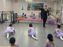 -炫艺舞蹈培训中心(枫尚奥特莱斯店)