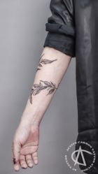 -AC TATTOO 纹身