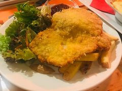 炸猪排-Husi Bierhaus