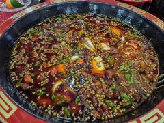 -烧哥美蛙肥肠鱼火锅·十五年社区店