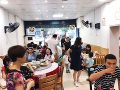 -洪霞餐馆