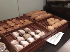 -亮马河饭店翠雅咖啡厅