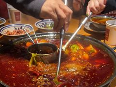 -旧街市鲜货老火锅(大光路店)