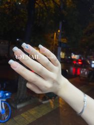 -CM.Nail美甲美睫