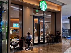 -星巴克(上海长宁来福士1F店)
