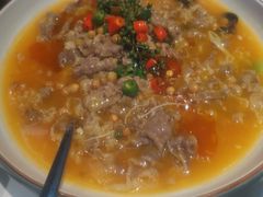 酸汤肥牛-鑫悦诚府·新鲁菜·餐厅(趵突泉店)