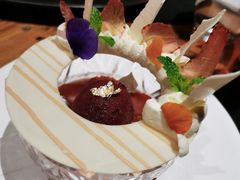 草莓奶冻-AZUL by FUEL蓝色·法式酒馆(琶醍店)