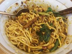 -呼啦面馆·头牌豌杂面(爱琴海店)