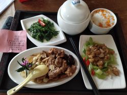 -阁涞玛尊月月子会所(温江店)