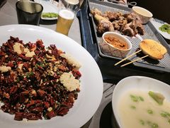 -羊门客在·烤盐池滩羊·川菜