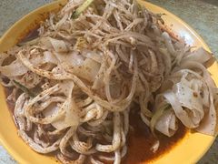 -玲玲米粉·新疆现炒米粉(大十字总店)