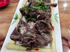 -苏莱特色牛骨滩羊手抓馆(长城东街总店)