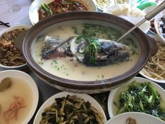 -天乐农家鱼头王(天目湖店)
