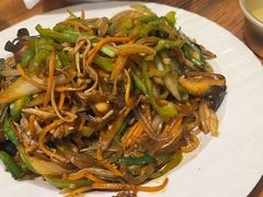 -百年石锅饭·朝鲜族传统民餐