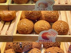 -西树泡芙(湖滨银泰in77B区店)