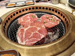 -蚂蚁洞·烤肉大营地(上海静安大悦城店)