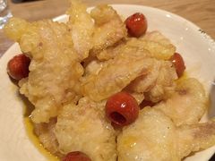 -山楂树融合菜餐厅