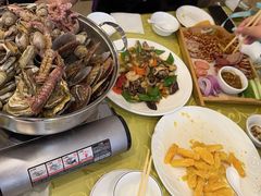 -鑫渔港海鲜本地菜·山海关浑锅(东戴河店)